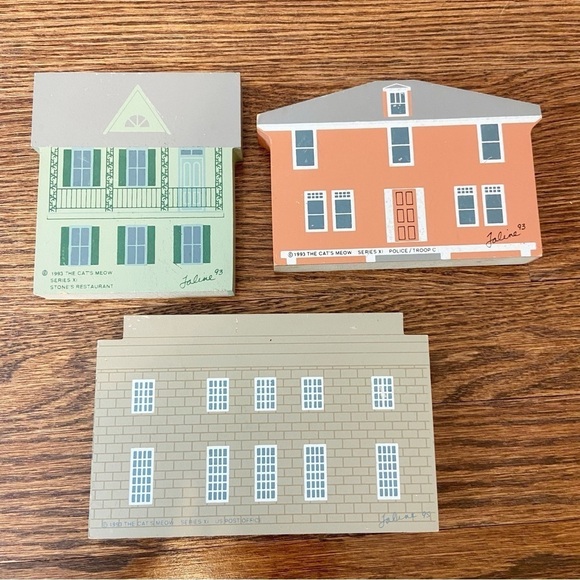 The Cat’s Meow | Vintage 1993 Series XI Lot of 3 Miniature Cottage Core Houses - Picture 2 of 11